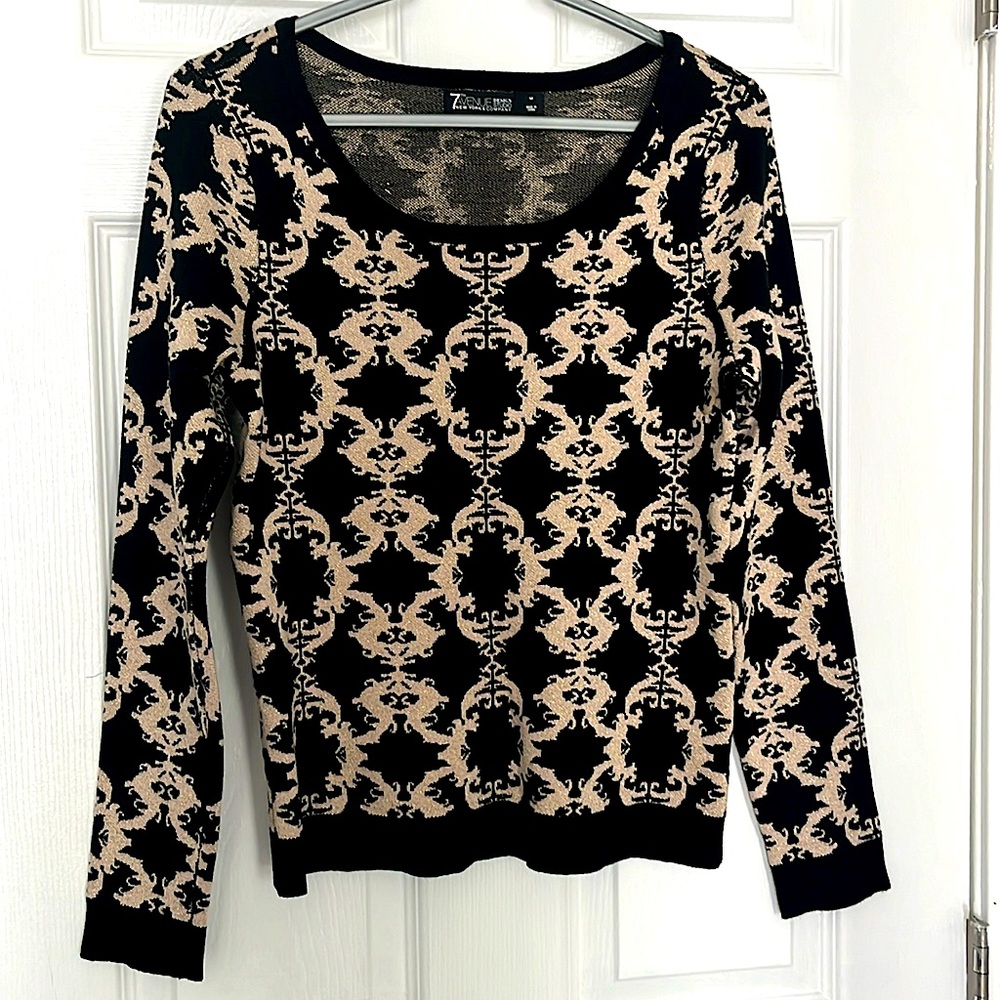Boat neck sweater